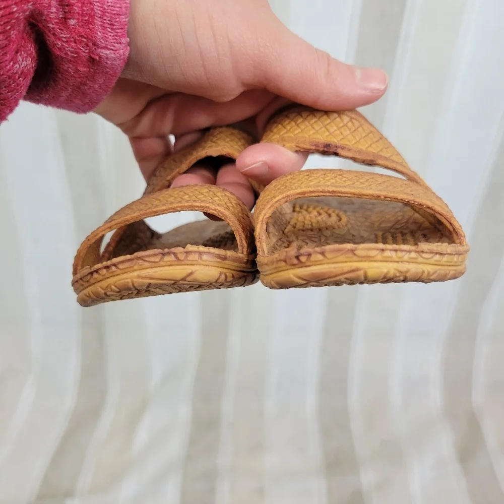 Hawaiian J Slips Sandals Rubber Tan‎ Size Toddler 4/5